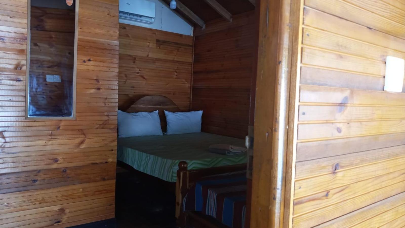 Alffa Guest Inn Trincomalee Exteriör bild